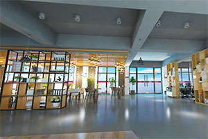 460方創(chuàng)意工業(yè)風辦公室裝修設(shè)計全景圖